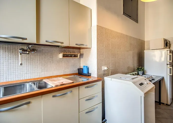 Residenza Regina Rome